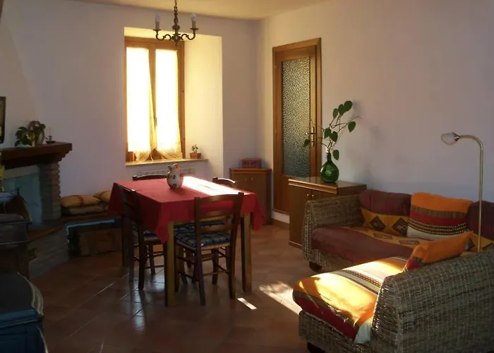 La Casa Del Priore - Centro Storico Apartment Norcia